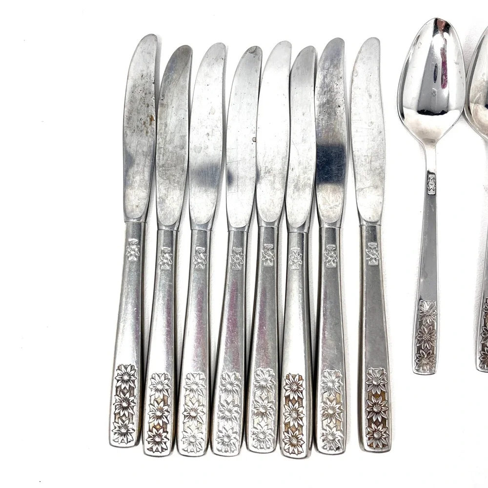 Rogers‎ Suncrest Stainless Flatware Set 35pc Floral Daisy Japan Mid Century READ